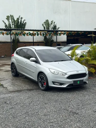 Ford Focus 1.6 S/se/se Plus Flex 8v/16v 5P 2016