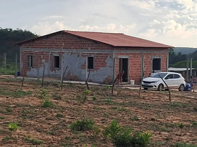 Excelente Sítio em Araçás