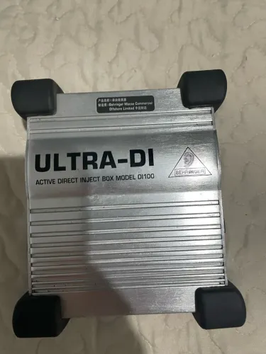 Direct Box ativa beringher di100
