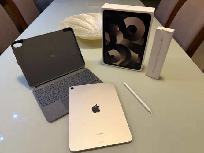 Ipad Air M1 + Apple pen 2 + capa Logitech teclado magnético original!
