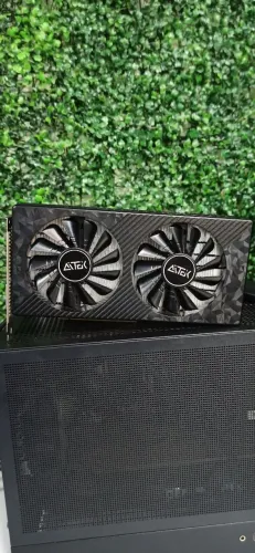 Placa de video RX 590 com 8gb de Vram