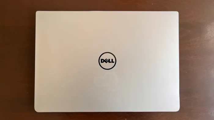 No título Dell Inspiron séries 15 - 7460, 24gb ram, 1tb +ssd