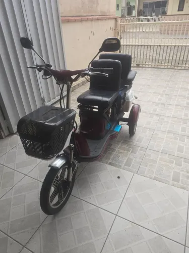 Triciclo Elétrico 
