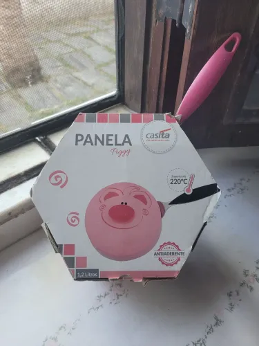 Panela porquinho rosa c/ cabo pink
