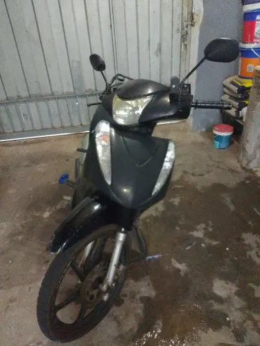 Moto Biz 125