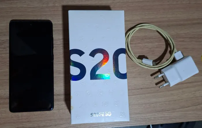 Celular Samsung S20 FE Azul