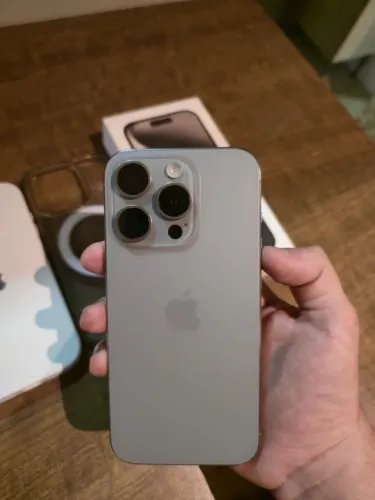 iPhone 15 pro 128GB
