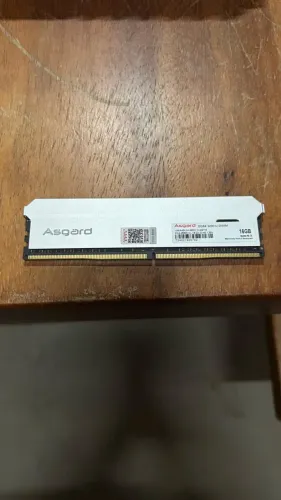 Memoria ram asgard (1x 16gb)