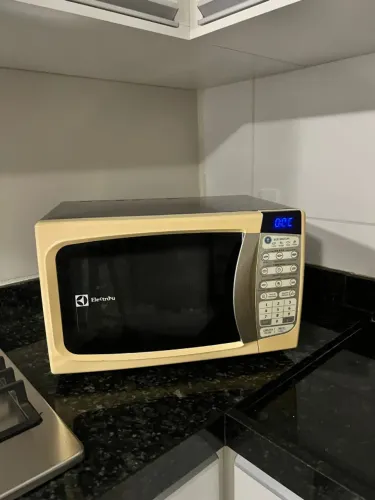 Microondas Electrolux 20 Litros em Perfeito estado