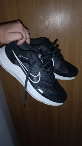Tênis Nike, Tamanho 39 