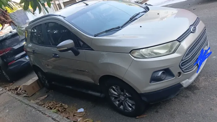 Ford Ecosport Freestyle 1.6 16V Flex 5P 2015