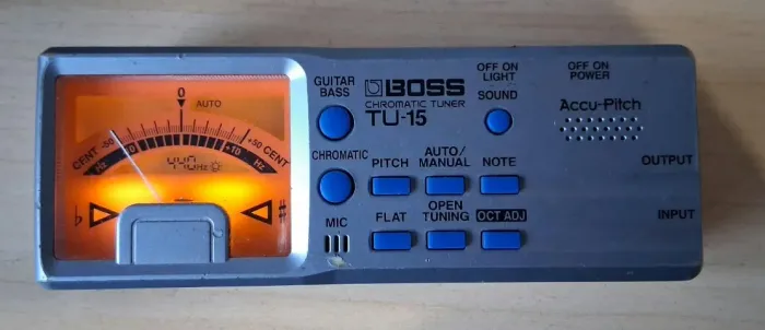 Afinador Boss TU-15