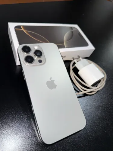 iPhone 16 pro max 256g