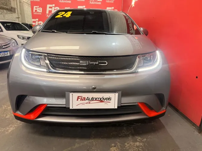 BYD Dolphin EV (Elétrico) 2024