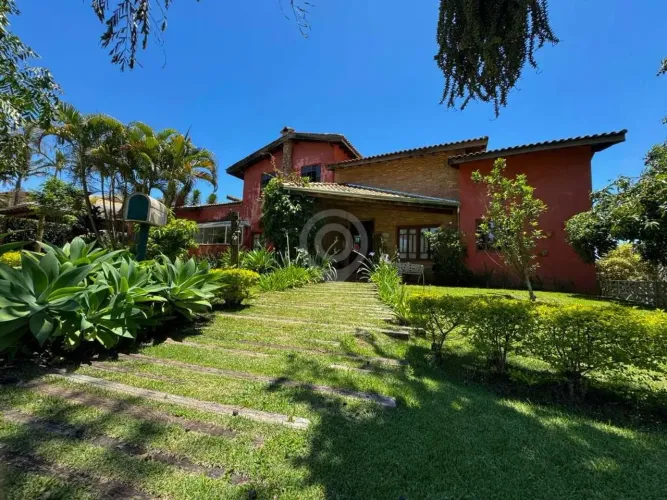 Casa em Condomínio : / Residencial / Jardim Nossa Senhora das Graças