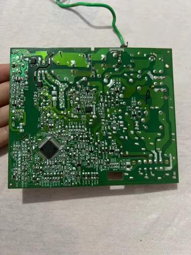 Placa mãe de geladeira, comprei mas o problema da geladeira era outro