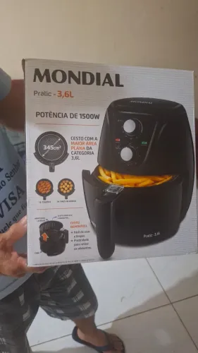 vendo Air Fryer nova,nunca usada..