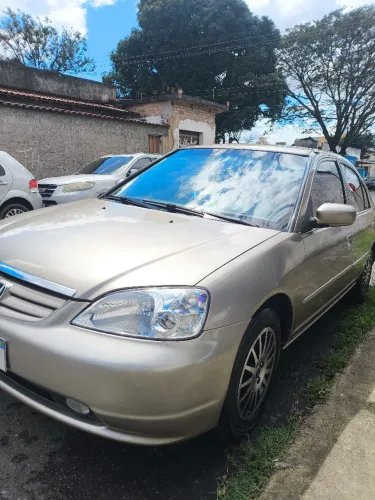 Honda Civic Sedan LX 1.7 16V 115cv Mec. 4P 2001