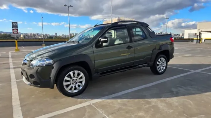 Fiat Strada Adventure1.8/ 1.8 Locker Flex CD 2016