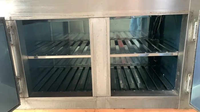 Freezer industrial de inox com pia