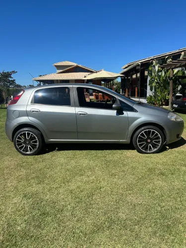 Fiat Punto 1.4 Fire Flex 8V 5P 2010