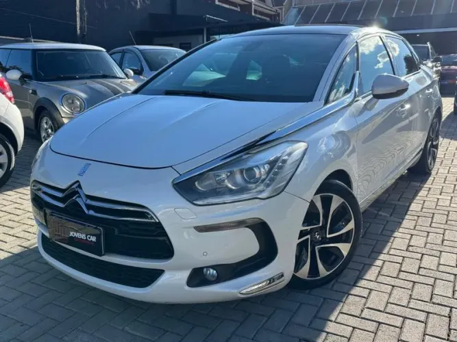 Citroen DS5 1.6 BE Chic Turbo 16V 5P Aut. 2015