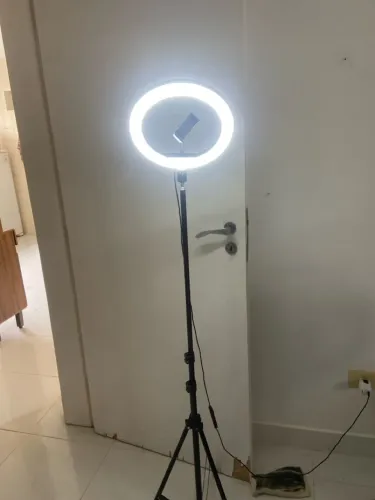 Ring light RGB 1,60 de altura.