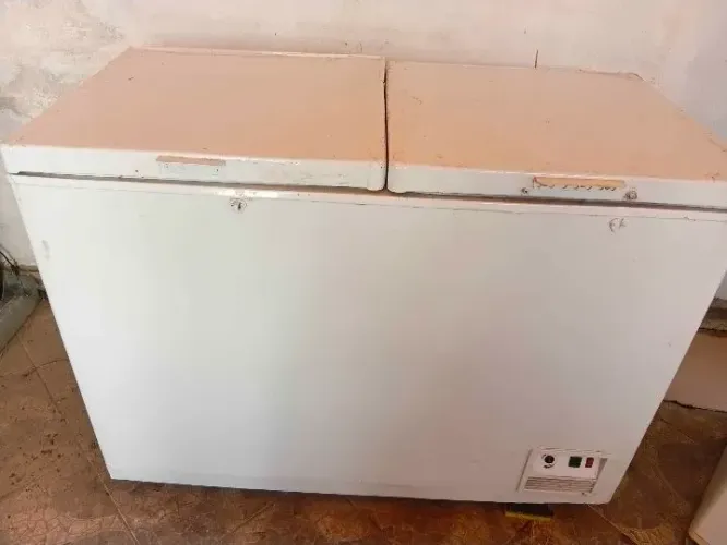 Freezer Fricon 450L