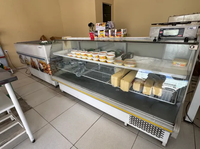 Material para padaria, mercadinho, comércio ?