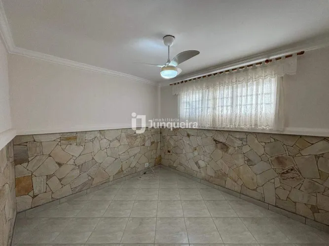 Casa à venda, 3 quartos, 1 vaga, Vila Rezende - Piracicaba/SP