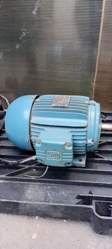 Motor de 5 Cv da weg trifásico