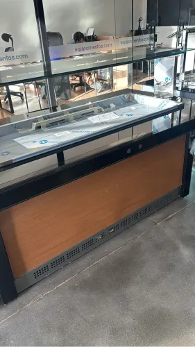 Buffet refrigerado 8 Cubas 