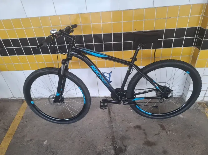 Bicicleta Rockrider aro 29