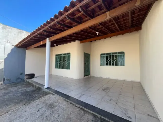 Alugo Casa 3 quartos 4 Vaga de Garagem| Jardim Panorama|Prox Unimontes 