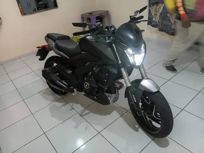 BAJAJ DOMINAR 400