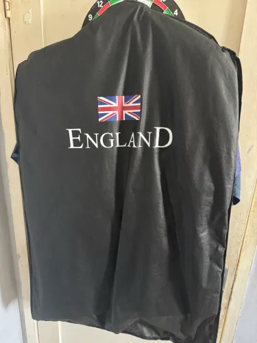 Terno England - 56