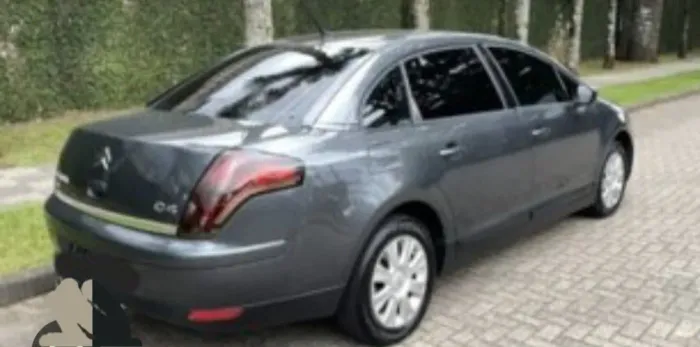 Citroen C4 Pallas GLX 2.0/ 2.0 Flex Aut. 2013