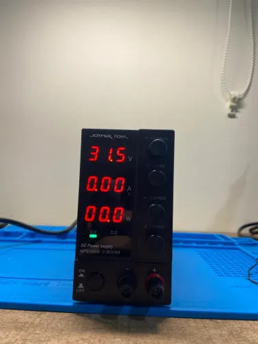 Fonte De Alimentação JoyFox Digital Bancada 30v 6a 180w Regulável