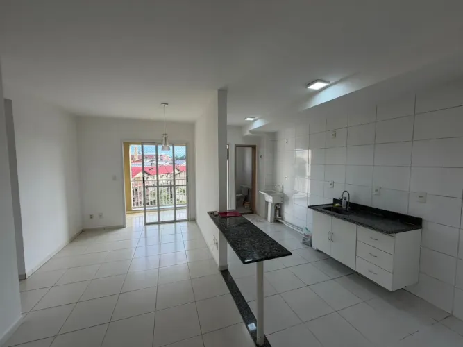 VENDO APARTAMENTO NO CONDOMÍNIO LIFE PARQUE 10