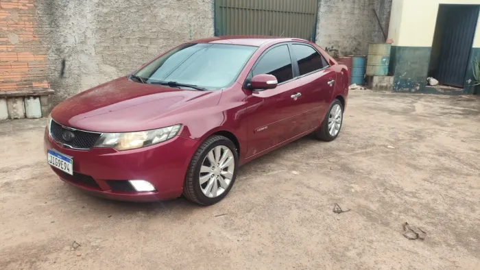 Kia Motors Cerato 1.6 16V Mec. 2010