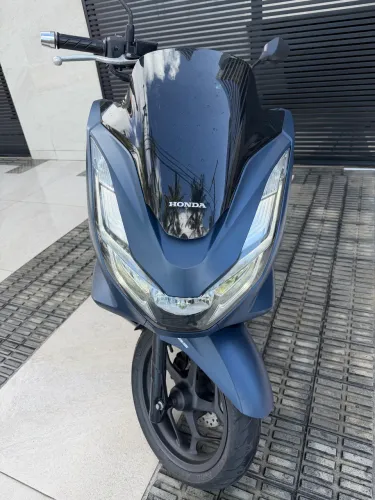 HONDA PCX DLX 2024