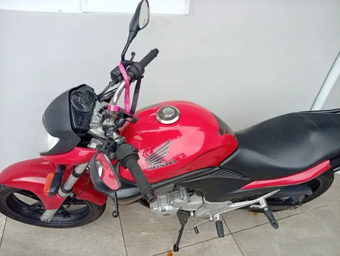 Moto cb 300