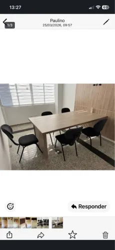 Mesa de reunião 