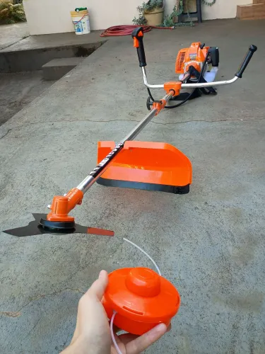 Roçadeira a gasolina 2 tempos
