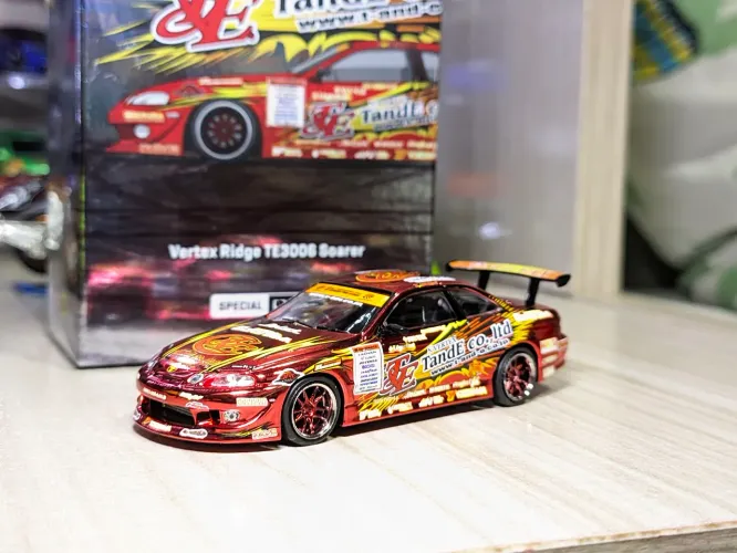Miniatura Tarmac 1/64