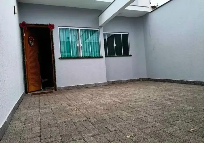 Vendo casa em Marialva