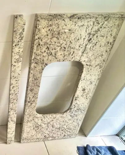 Banca de granito para Pia