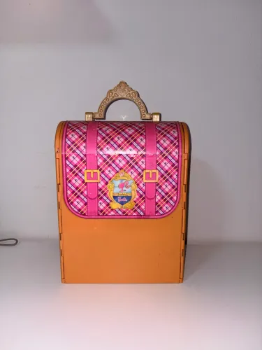 Quarto da Barbie Escola de Princesas - Original Mattel