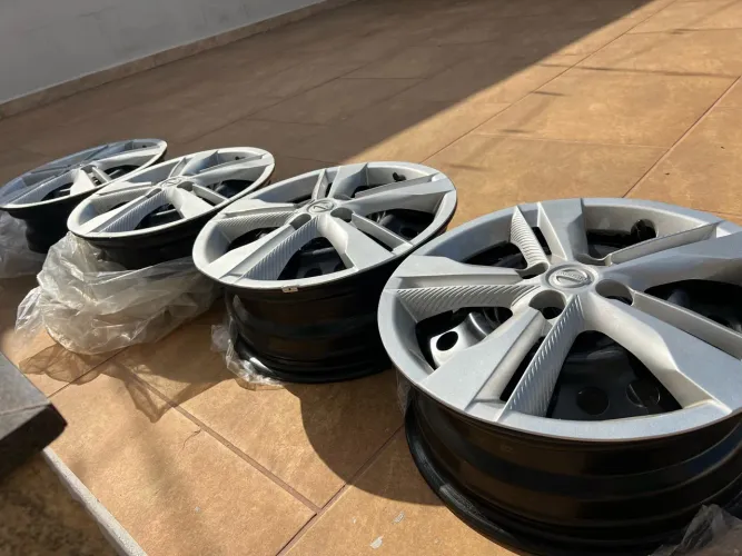 Calotas originais Nissan