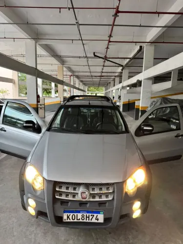 Fiat Strada Adventure 1.8/ 1.8 Locker Flex CE 2012